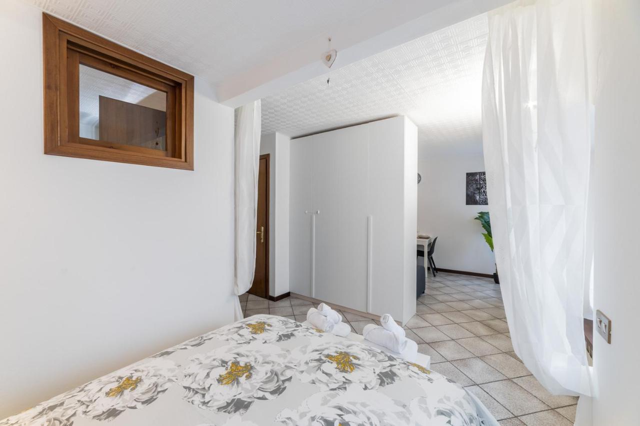 Centro Storico - Leonardo House Apartment Bergamo Luaran gambar