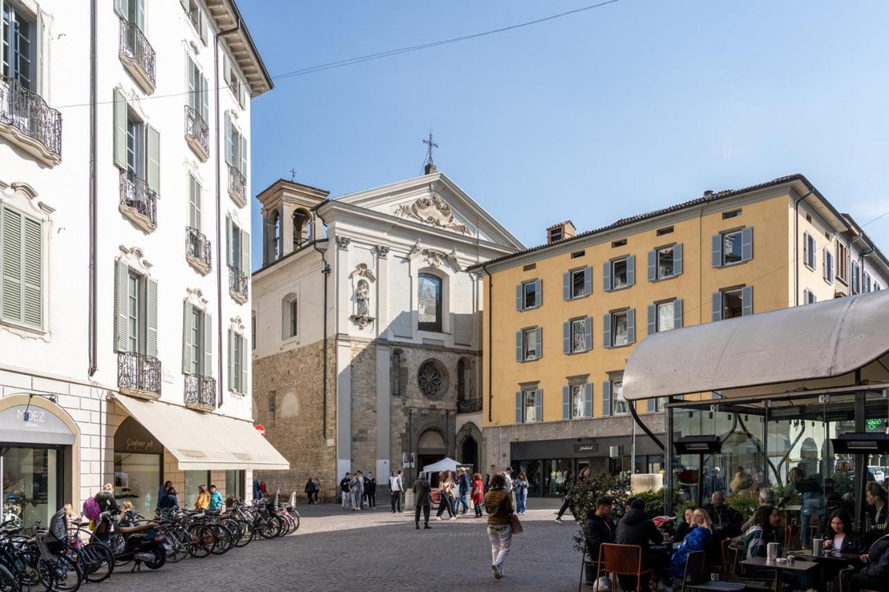Centro Storico - Leonardo House Apartment Bergamo Luaran gambar