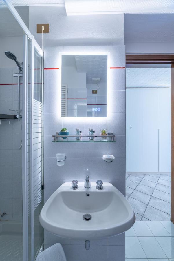 Centro Storico - Leonardo House Apartment Bergamo Luaran gambar